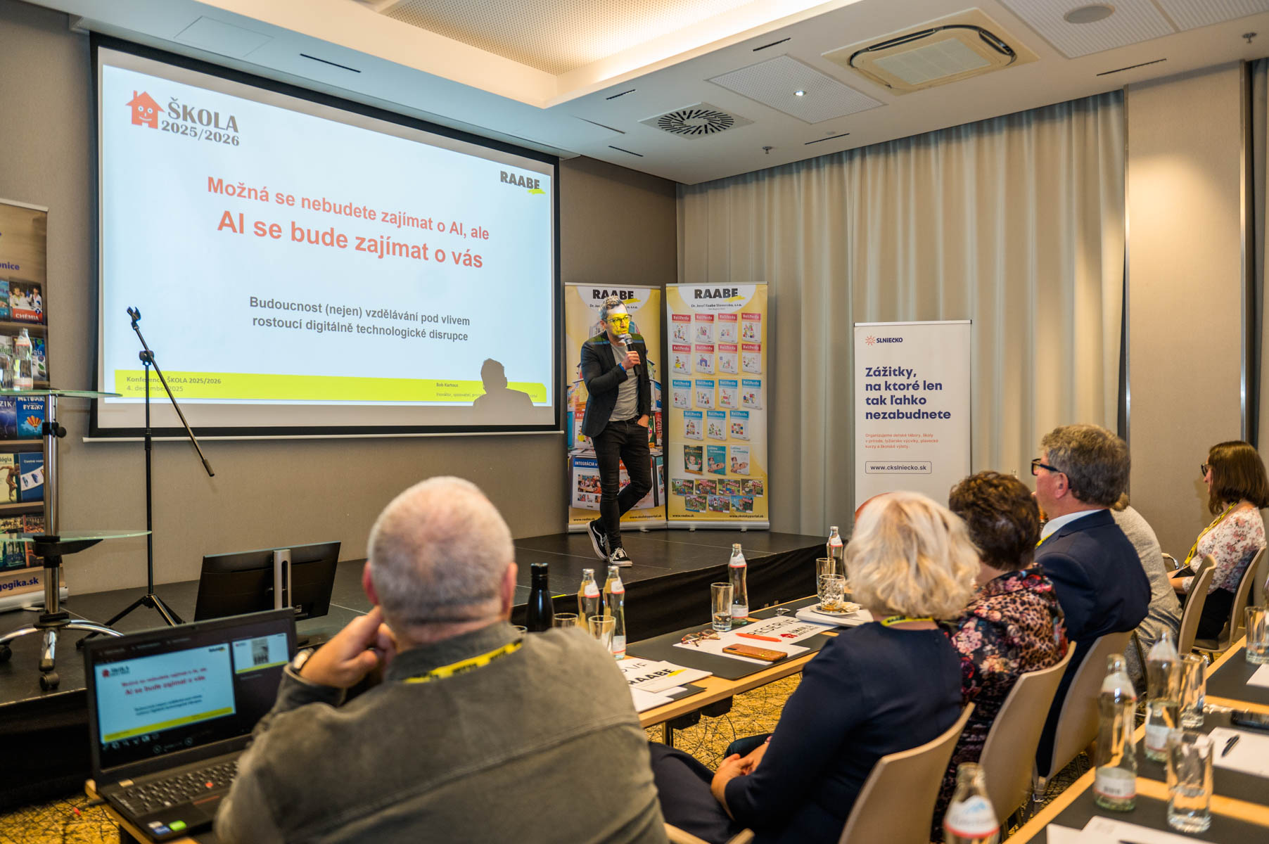 Foto – konferencia Škola 2025/2026