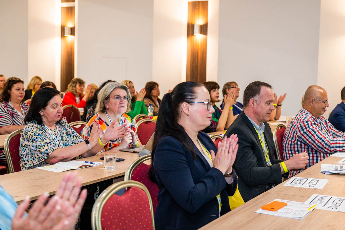 Foto – Učiteľ nie je Google 9